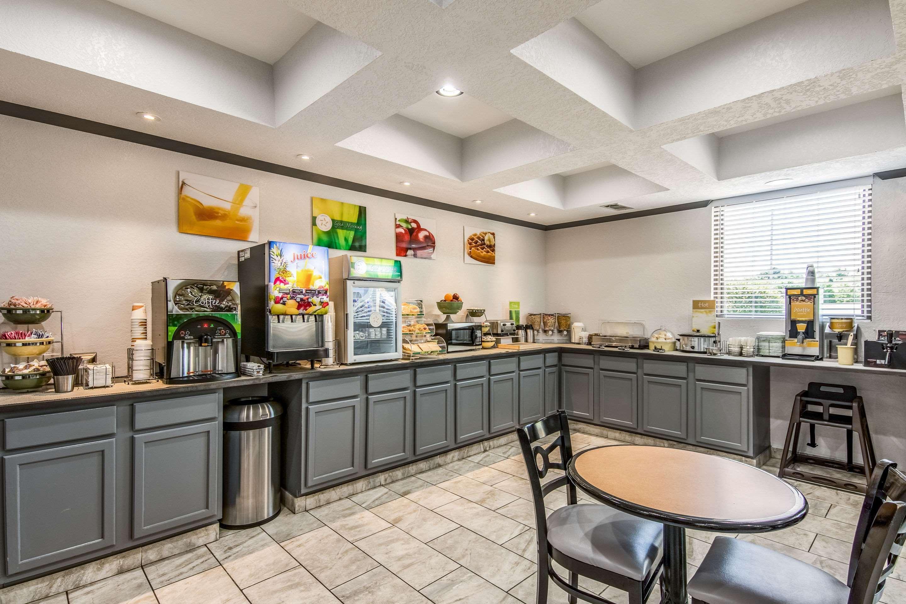 Quality Suites Maumelle - Little Rock Nw Buitenkant foto