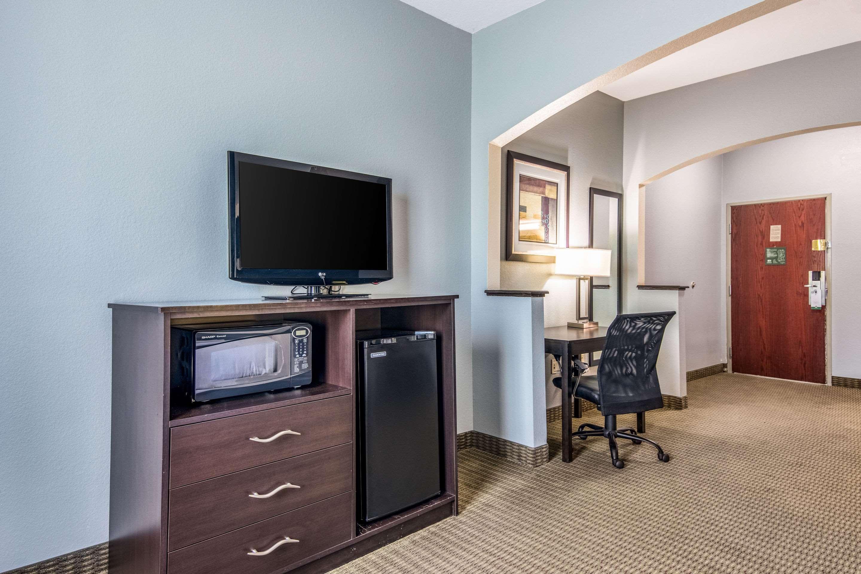 Quality Suites Maumelle - Little Rock Nw Buitenkant foto