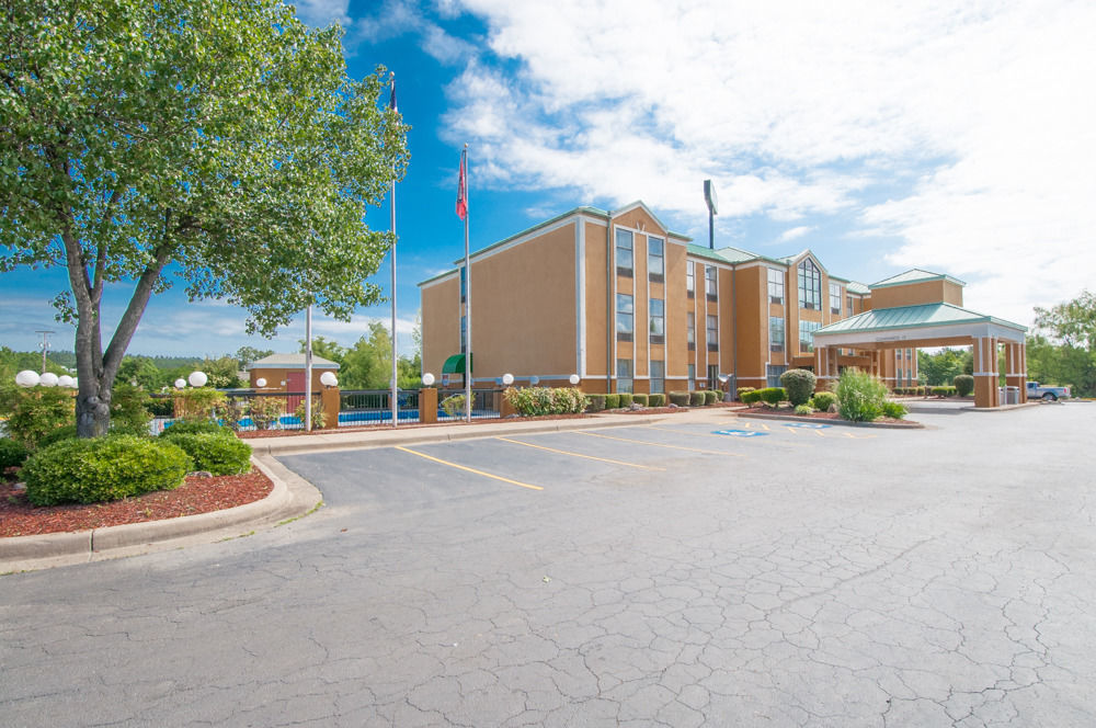Quality Suites Maumelle - Little Rock Nw Buitenkant foto